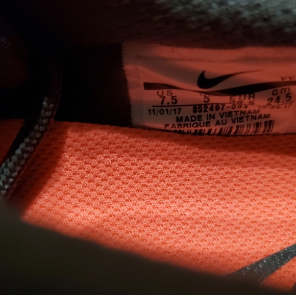 Women Nike Flex Supreme  TR 5, size 7.5, color grey and pinkish - Picture 5 of 7